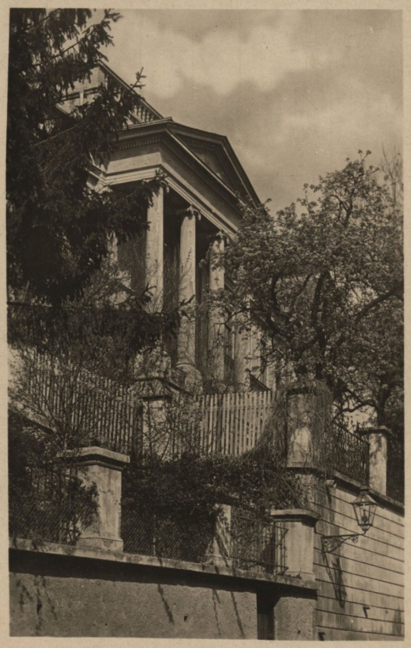 Palača bogoštovlja i nastave (danas Hrvatski institut za povijest), pogled iz današnje Radićeve (nekad Duge ulice)